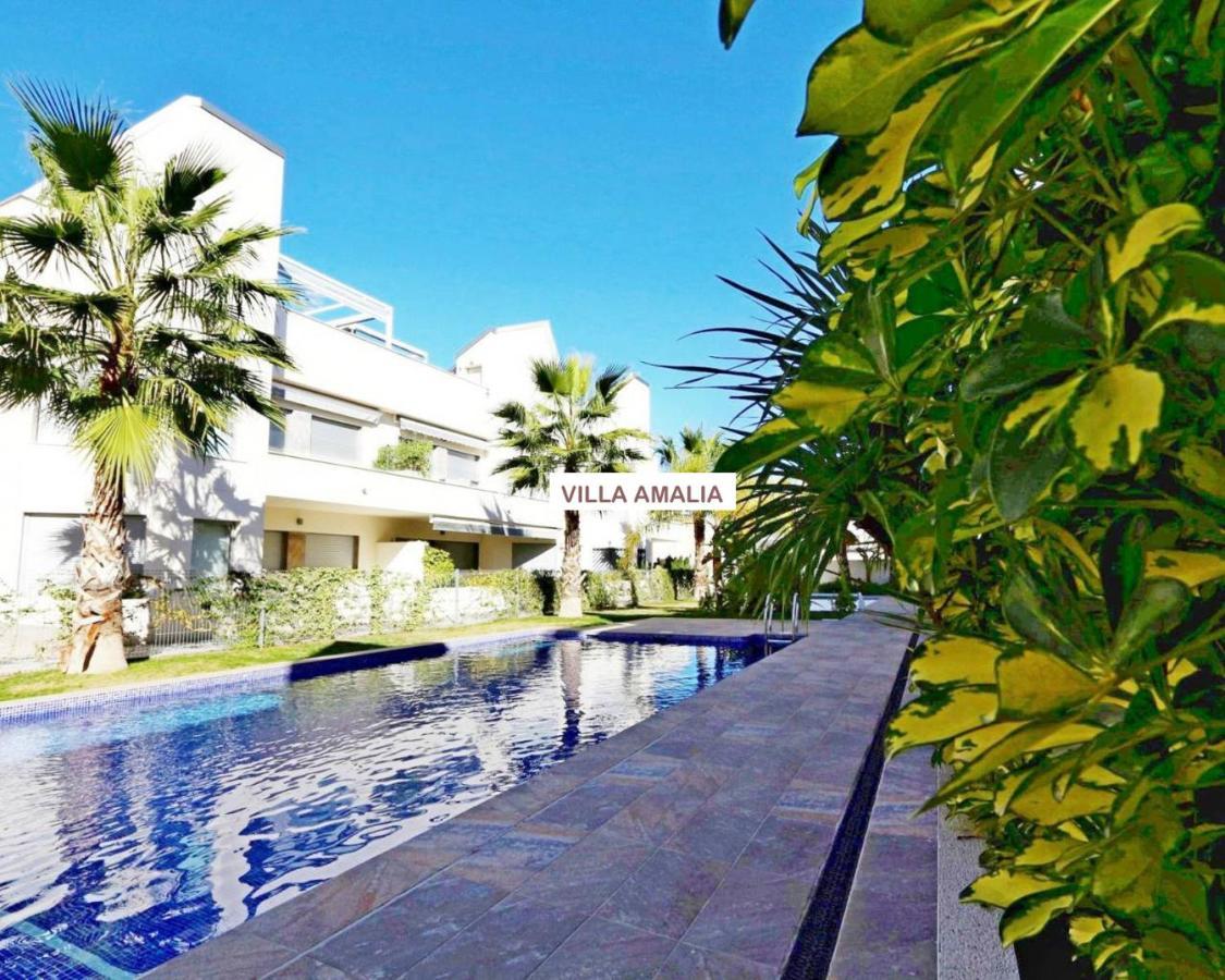 Beach Apartment Amalia Torrevieja Exterior foto